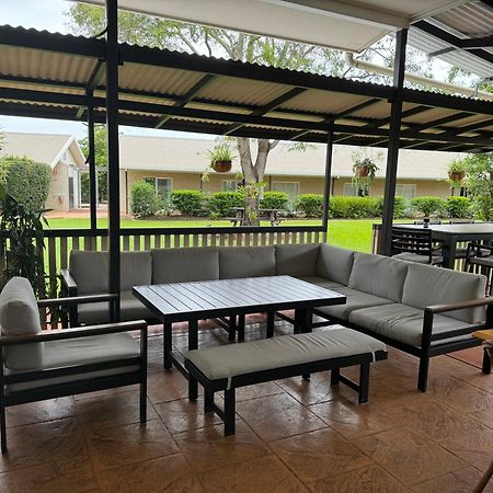 Mareeba Motor Inn Bagian luar foto