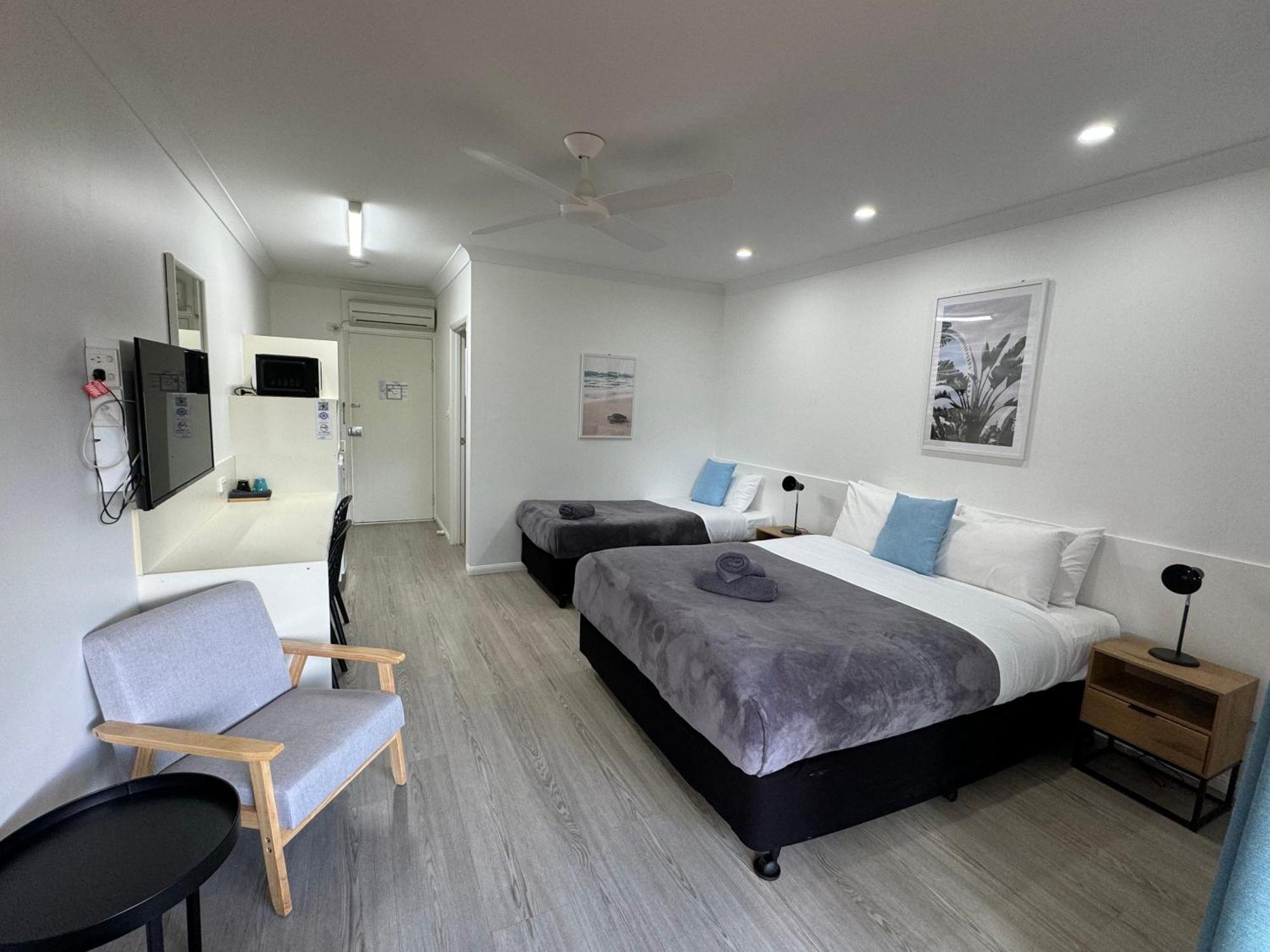 Mareeba Motor Inn Bagian luar foto