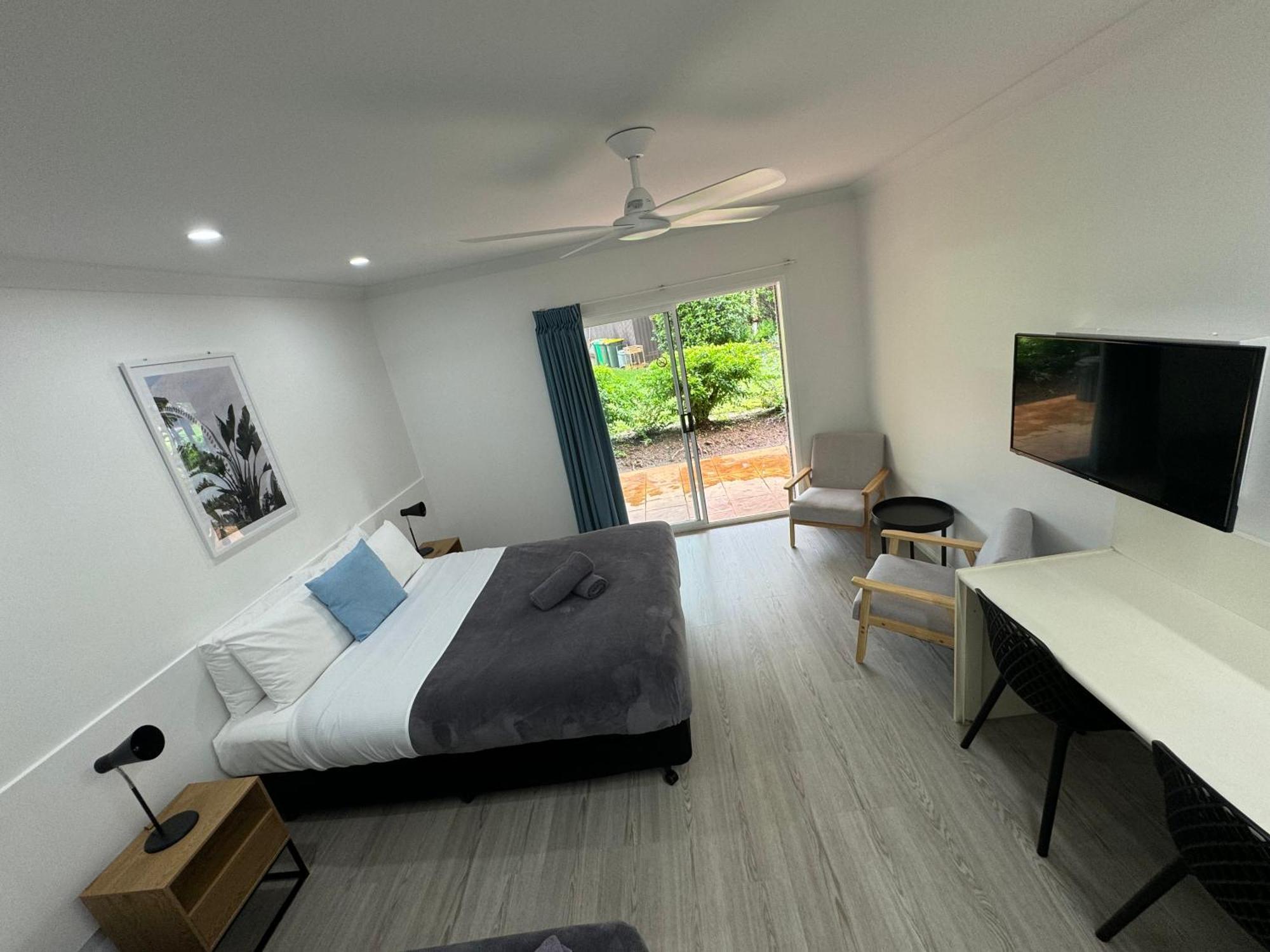 Mareeba Motor Inn Bagian luar foto